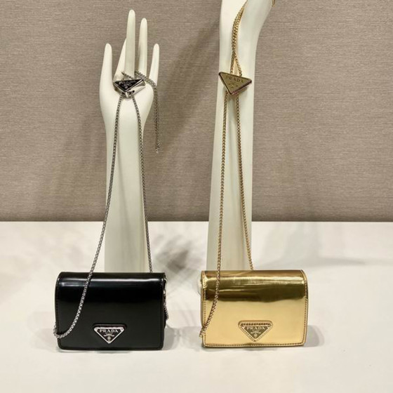 Prada 1MR024亮面11.5x8cm AP